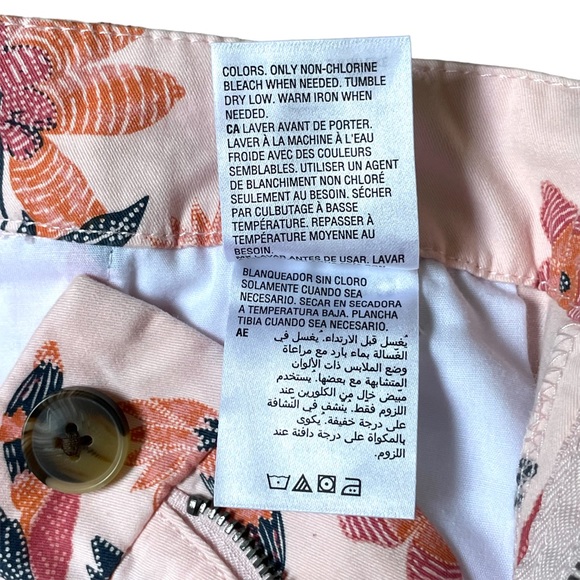 Style & Co. | Mid-Rise Chino Shorts Pink Batik Floral Print Size 4 - Picture 6 of 8